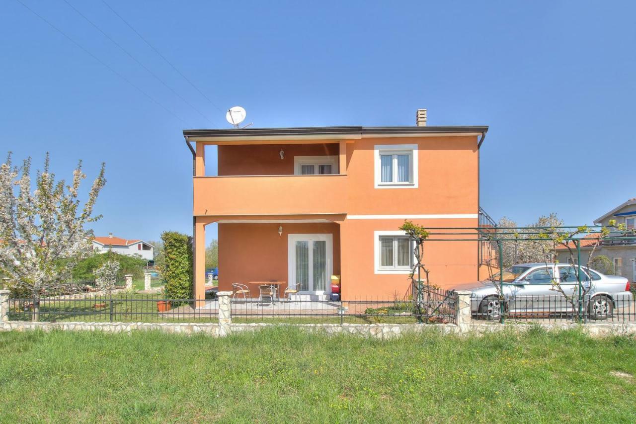 Apartments Antunovic Umag Eksteriør bilde